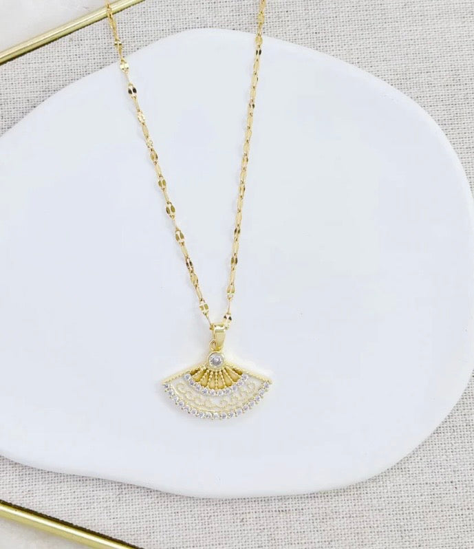 Gold Fan